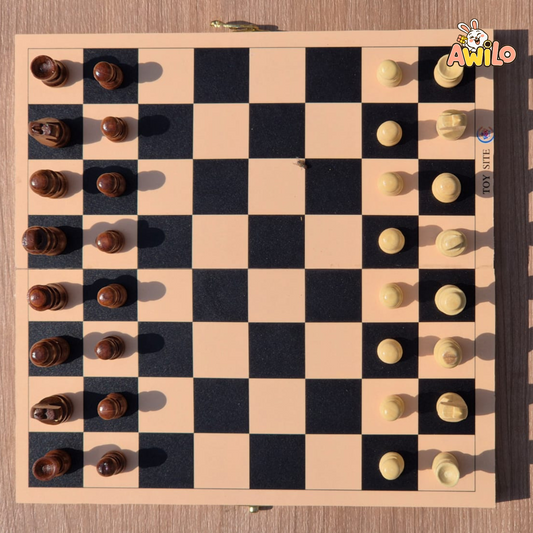 Wooden Foldable Chess Set with Storage - Awilo